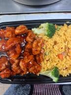 Best General Tso's Chicken 左宗鸡 in Gibbstown, NJ