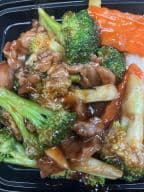 Best Beef w. Broccoli 芥兰牛 in Gibbstown, NJ